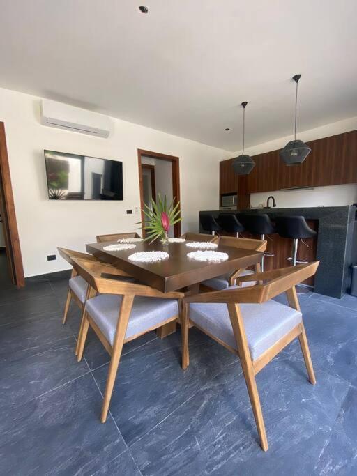 ¡New Villa 4Br With Priv Jacuzzi! ตูลุม ภายนอก รูปภาพ